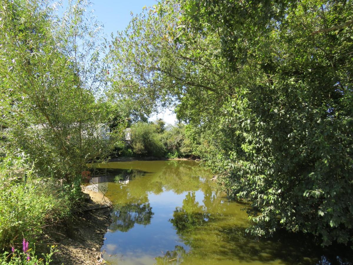 Sallertaine Lodge Les P'Tites Maisons Dans La Prairie מראה חיצוני תמונה