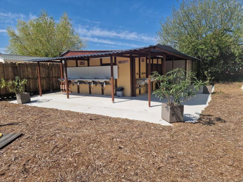 Sallertaine Lodge Les P'Tites Maisons Dans La Prairie מראה חיצוני תמונה